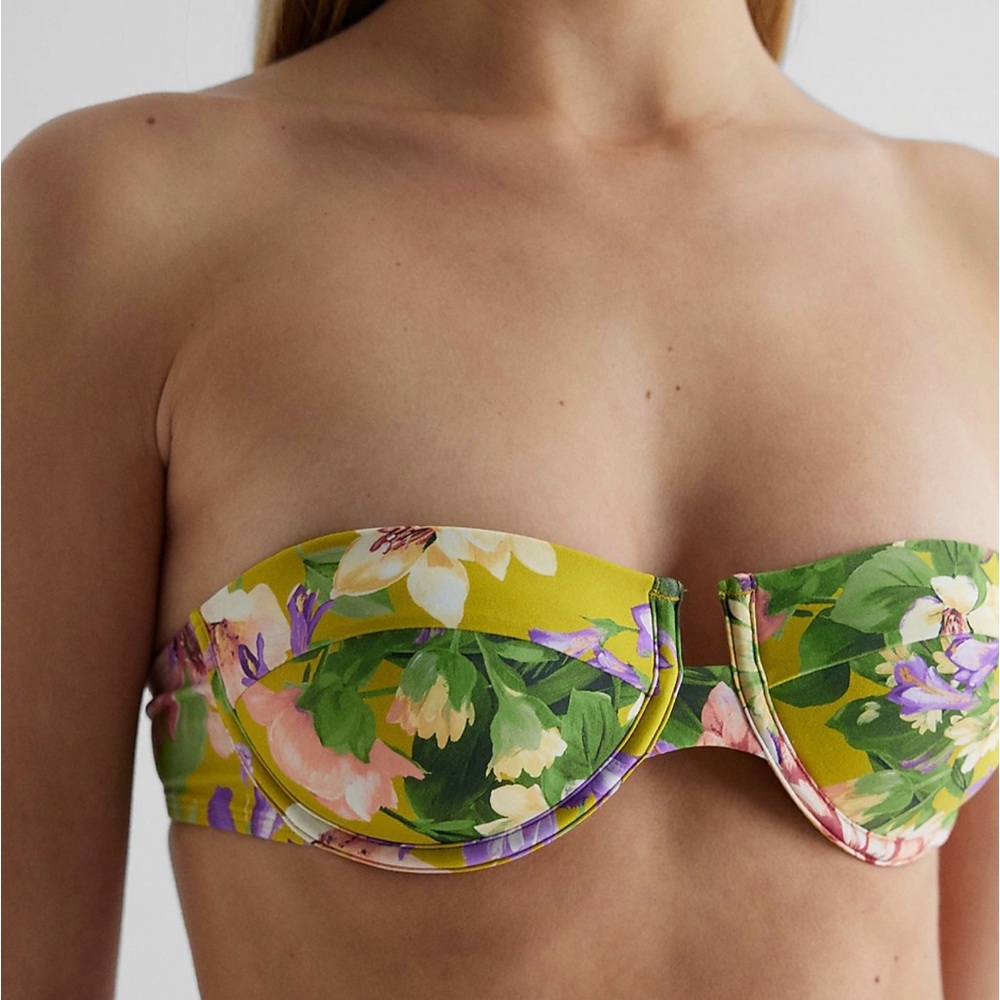 Bathing suit set! - Picture 2 of 7